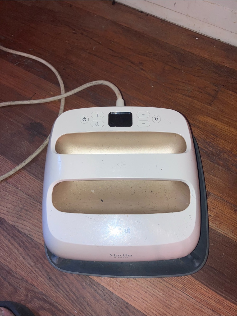 Cricut White and Gold EasyPress Heat Press